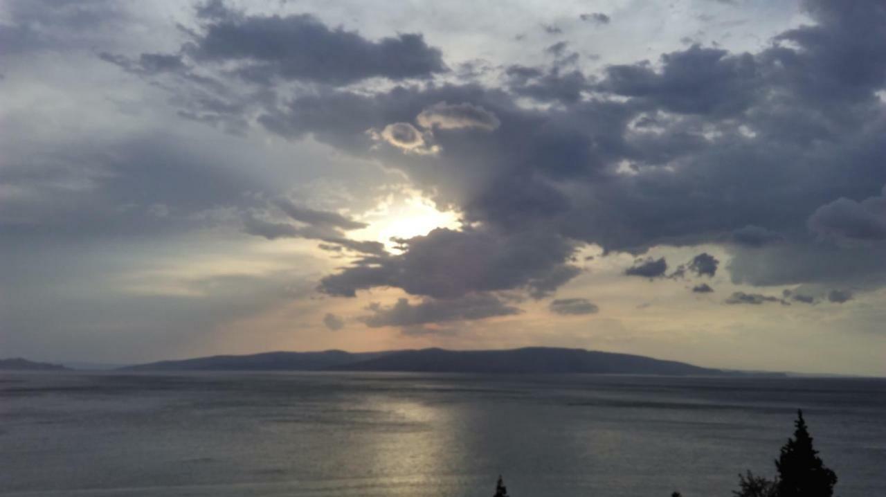 Appartamento Mali delfin Sveti Juraj Esterno foto